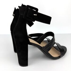 Chinese Laundry Womens Black Croc Embossed Block Heel Ankle Strap Sandals 9.5M